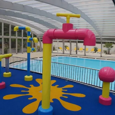 Aldeamento Turístico Mobil-home Victory 40 M² *
